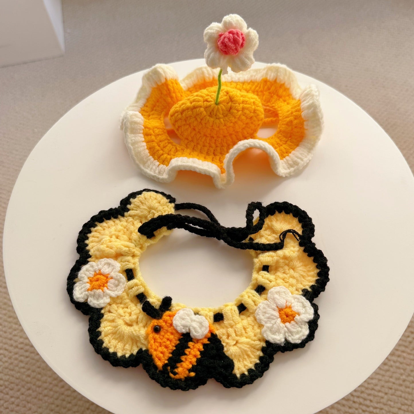 š± Handmade Knitted Pet Hat and Collar Set ā Cute Fruit-Animal Designs