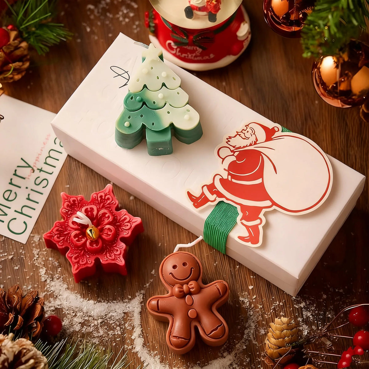 🎄 Handmade Christmas Scented Candle Gift Set | Adorable Christmas-themed candles—a perfect, ready-to-gift holiday treat.