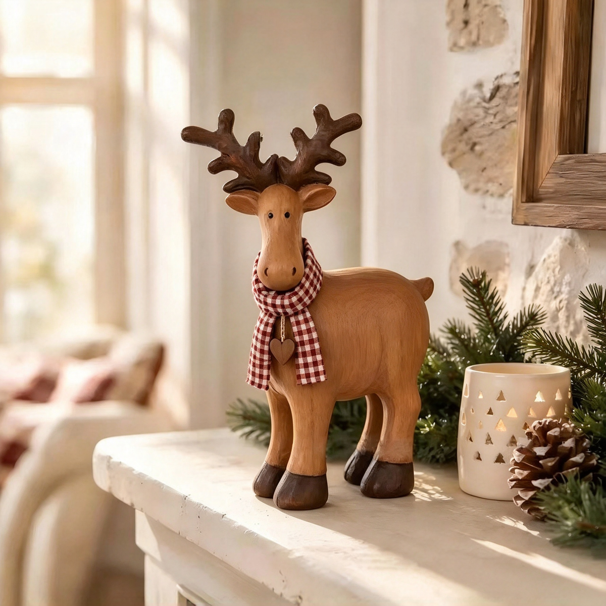 🦌 Solid Wood Christmas Reindeer Tabletop Decor