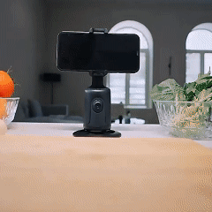 Phone holder following the user's movement