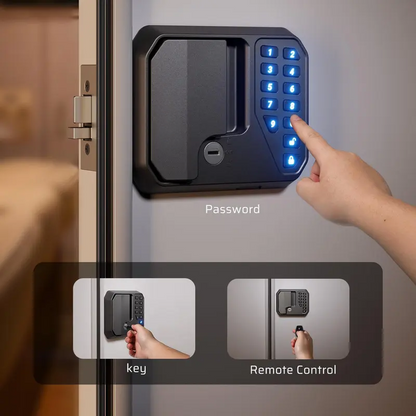🚪Smart RV Door Lock——Keyless entry, supporting 100-foot Bluetooth app access, fingerprint recognition, remote control, and physical keys.