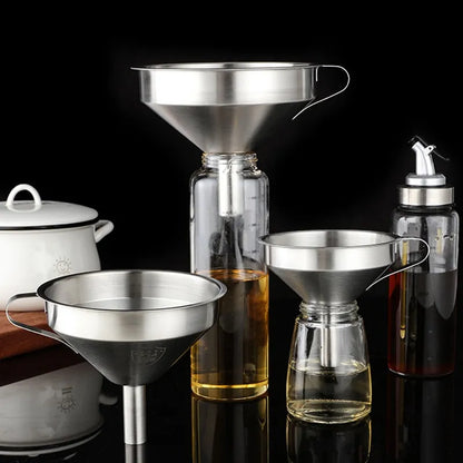 🥘Stainless Steel Kitchen Funnel With Detachable Filter Strainer