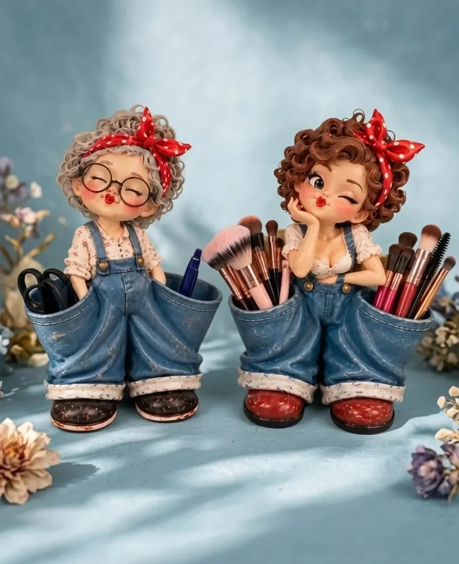 🌟Retro Girl Makeup Brush Holder – Cute Vintage Vanity Organizer