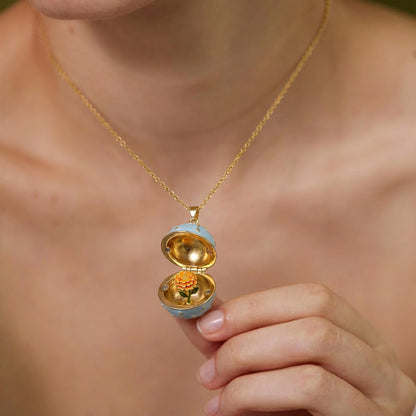 🥚💐Egg Locket Necklace with Hidden Flower