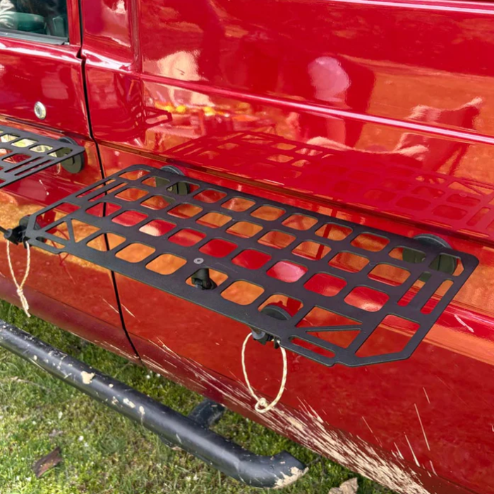 Heavy-Duty MagneticVehicle Side Table IPortable Grid Camp Desk