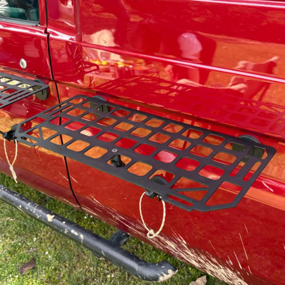 Heavy-Duty MagneticVehicle Side Table IPortable Grid Camp Desk