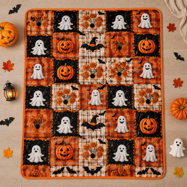 🎃Halloween Patchwork Flannel Throw Blanket – Soft, Cozy & Fade-Resistant